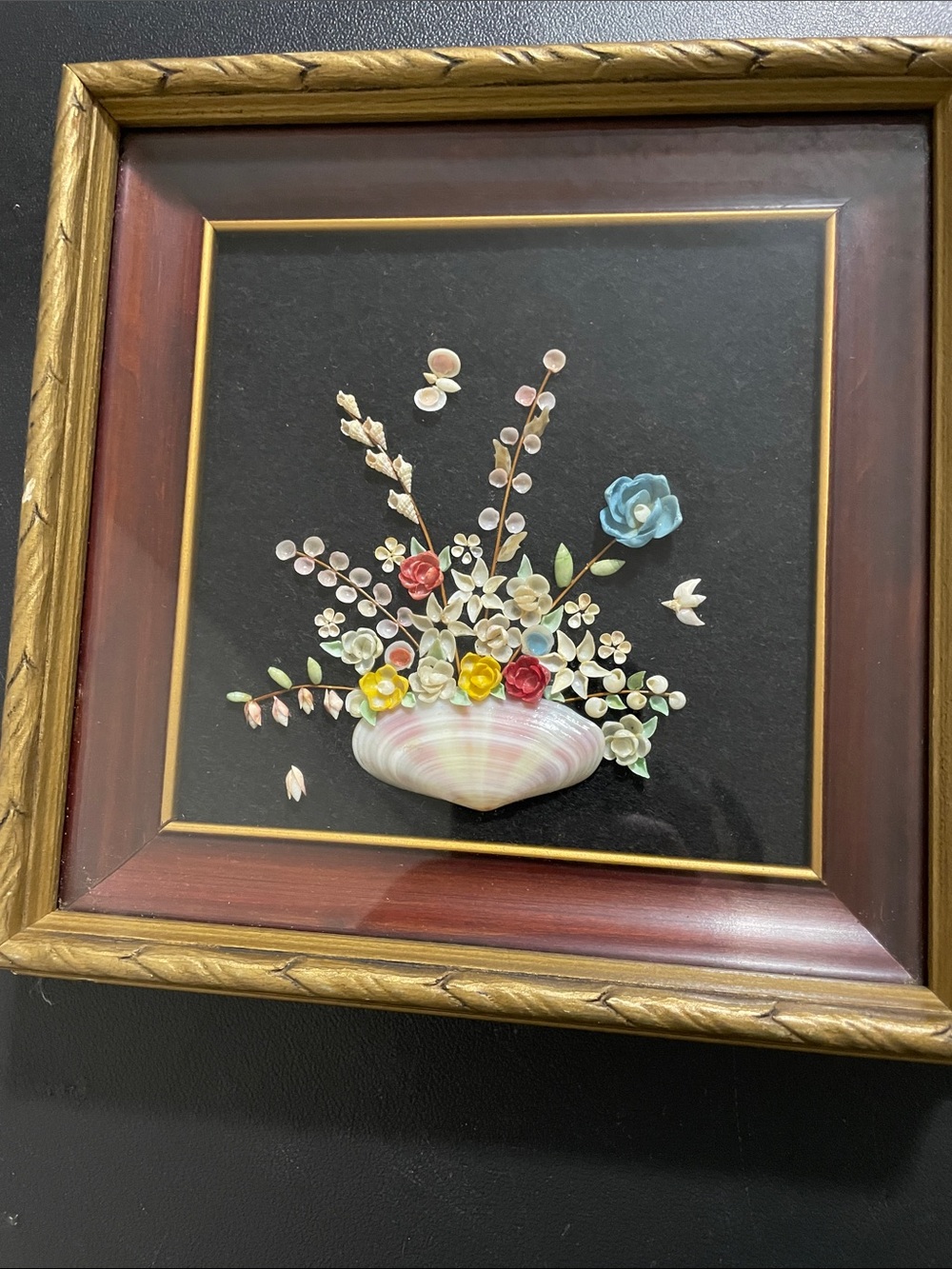 Vintage Framed Shell Flowers Wall Art